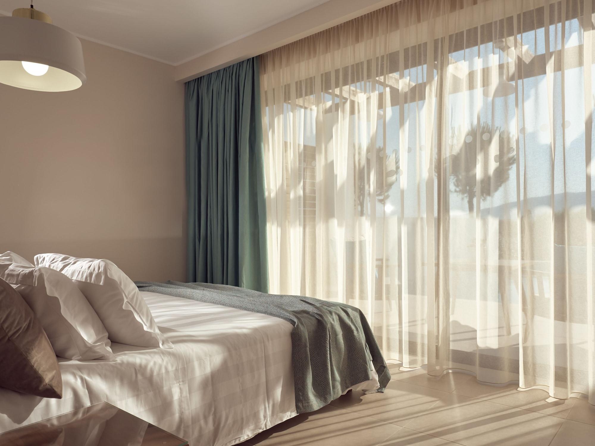 Golden Sun Resort - Adults Only Kalamákion 외부 사진